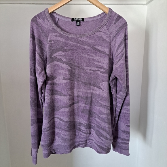 Buffalo D.B | Purple camo light wash crew neck long sleeved sweater - Picture 3 of 9